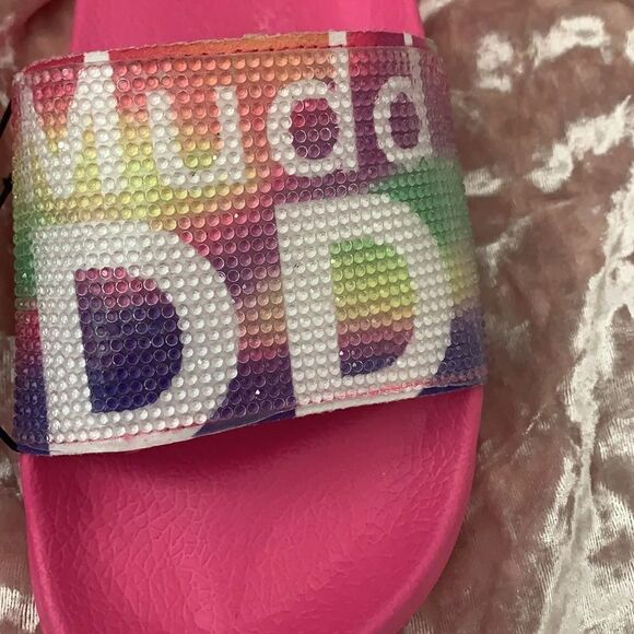 MUDd Pink Rainbow 🌈 Slides - Picture 3 of 5